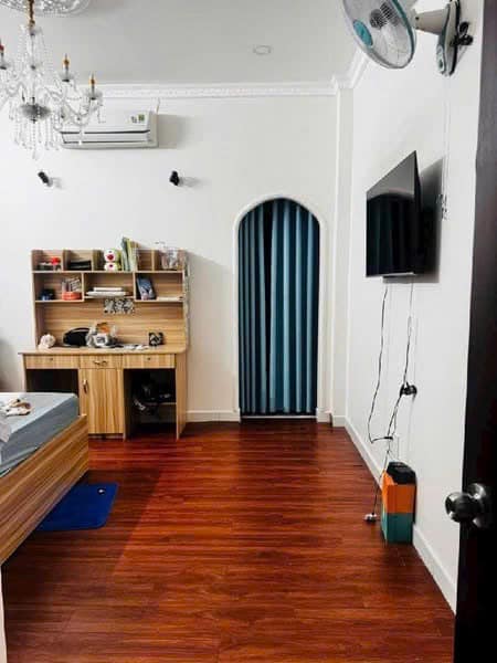 CĂN NHÀ BỀ THẾ – 4 TẦNG SÂN THƯỢNG – DTSD : 214M2 – 5PN – 1/ #HÀ_HUY_GIÁP HXH NGỦ NHÀ – #5TY 100