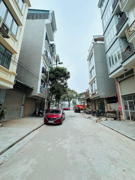 Phân lô Hoàng Quốc Việt – 50m*4 tầng – ô tô vào nhà – chỉ 14.5 tỷ