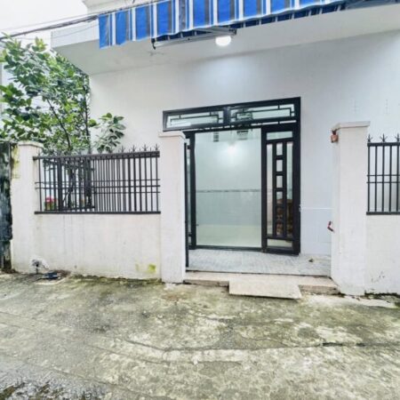 # Nhà Kiệt 3m Trần Cao Vân gần Nguyễn Tất Thành 75m2, ngang 6m, gác đúc 3Pn, Bãi đậu Ô tô gần, 2.65