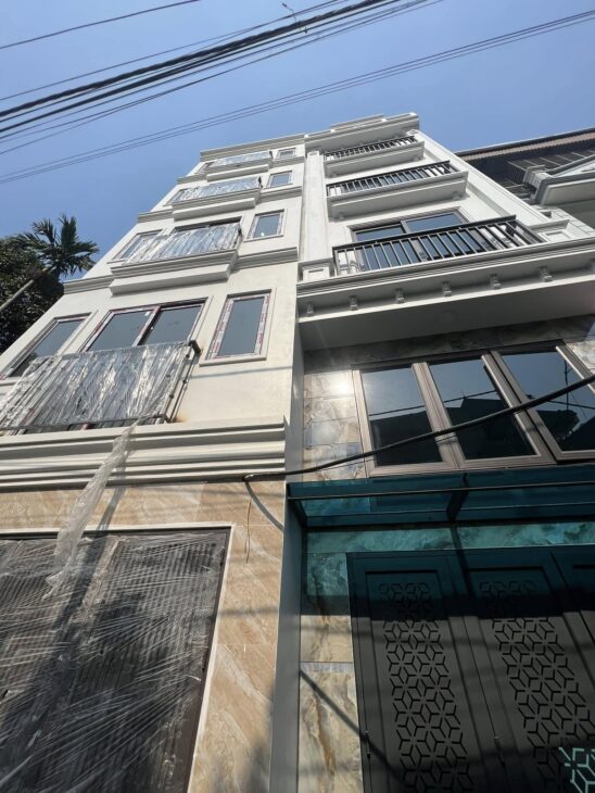 Đường Bưởi Ba Đình – ô tô tránh – văn phòng – 124m chỉ 23 tỷ