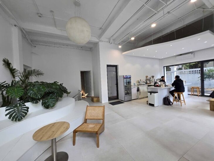 CỰC HIẾM-Nhà Lô Góc KĐT Trung Yên 185m2/5 tầng/ MT 25m 75 tỷ, ô tô tránh, KD đỉnh