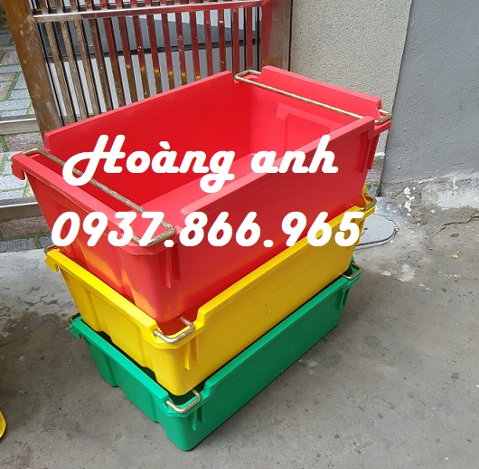 Khay nhựa đặc chuyên đựng đồ kim khí, thùng nhựa có quai sắt 2 đầu, thùng nhựa A2