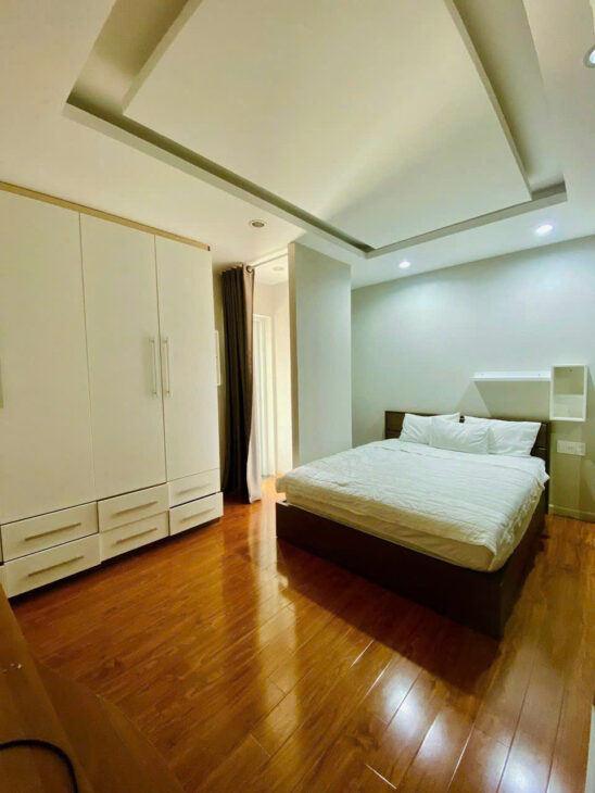 Cần bán nhà riêng hẻm đường Đào Duy Anh, P9, Q. Phú Nhuận, 7.6m x 19m, giá 24 tỷ