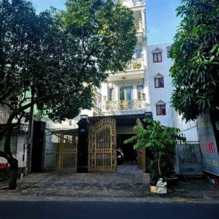 Bán nhà góc 2MT ngay Nguyễn Thị Thập, P Tân Quy, Quận 7. có thang máy