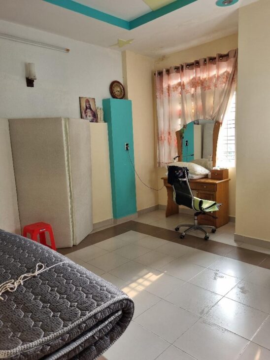 CẦN BÁN GẤP, LƯƠNG VĂN CAN [P15, Q8] DT: 106M2 (4.5X 24) 2T,2PN, 2WC CHỈ 8.2 TỶ