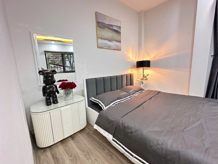 Sốc quá! Bán nhà Bùi Xương Trạch, 33m2, hơn 7 tỷ, lung linh, thoáng sáng, ở kết hợp kinh doanh