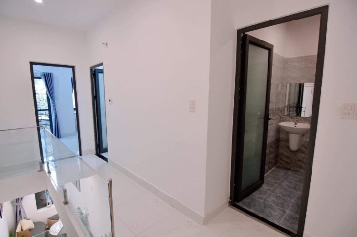 # Nhà K Hoàng Diệu 36m2, kiệt gần dễ đi 2 tầng xinh xắn ở ngay, 2.4 tỷ