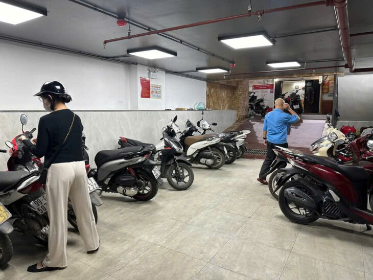 Mặt phố Hoàng Ngân 41.5 tỷ 93m2, 8T thang máy, MT6m cho thuê 100 tr/tháng mới đẹp