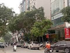 Bán khách sạn tại 9 tầng Cầu Giấy, 300m² nhà 2 mặt đường Dòng tiền ổn định