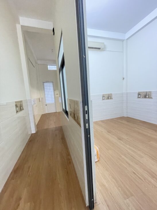 # Mặt Tiền Lê Văn Long gần Lý Tự Trọng, 72m2, 2 tầng, 6.1 tỷ