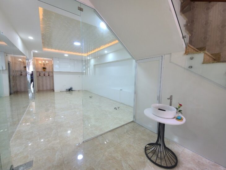 # Mặt tiền Nguyễn Hữu Thọ gần khu Bệnh Viện, 85m2, 3 tầng KD Cực tốt, nhỉnh 11 tỷ