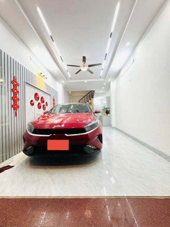 ???? CĂN NHÀ ĐẸP (5,9 tỷ) DT 42 m2, NGÕ THÔNG, CÁCH 40m RA ĐƯỜNG OTO – KHU VIP GIA THUỴ – CẦN BÁN