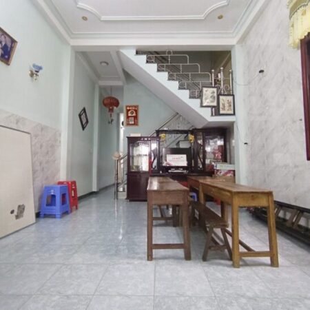 ♥ Nhà Kiệt 2.5m thông, Trần Cao Vân 75m2, 2 tầng móng 3 tầng, Sân rộng
