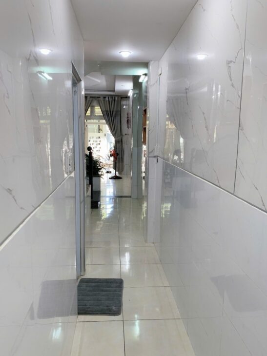 ♥ Nhà Kiệt rộng gần Trưng Nữ Vương, 51m2, 2 tầng sạch đẹp 2.68 tỷ