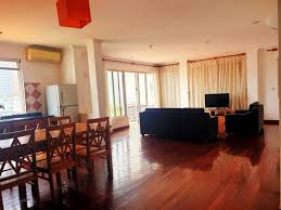 Chủ cần bán nhà phố Tô Ngọc Vân, Q. Tây Hồ, DT 300 m x 7 T, MT 13 m, giá 79,8 Tỷ.