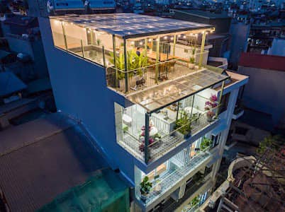 Bán tòa căn hộ phố Lê Thanh Nghị 76m2, 7T, MT6.7m doanh thu khủng 300 tr/tháng