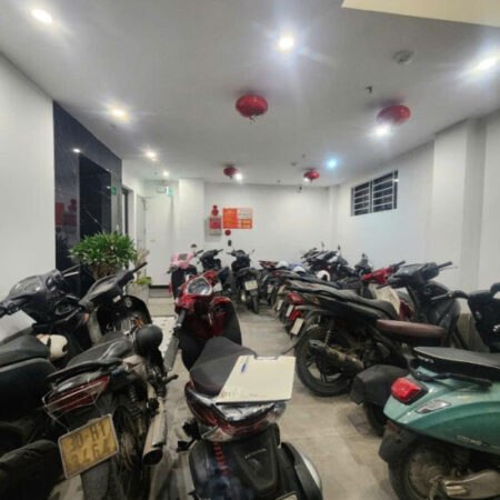 Bán tòa căn hộ phố Xã Đàn 60m2, 7T thang máy, MT6.5m lô góc doanh thu 100tr/tháng