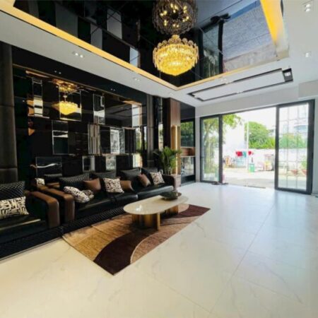 Nhà có thang máy Phạm Hữu Lầu, 4 tầng, đầy đủ nội thất, 16.5 tỷ