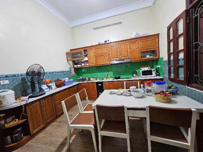 B.ÁN NH.À ĐỊNH CÔNG NHÀ PHÂN LÔ Ô TÔ – LÔ GÓC BA MẶT THOÁNG – KINH DOANH – NGÕ THÔNG