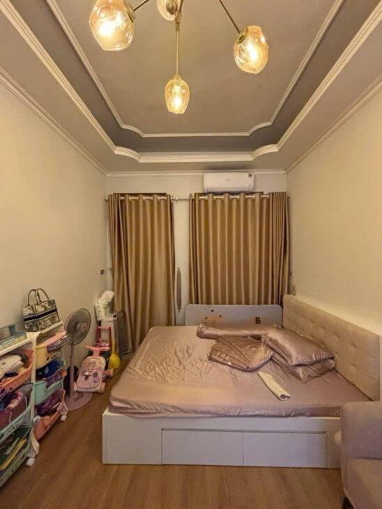 B.ÁN N.HÀ ĐƯỜNG TRẦN ĐẠI NGHĨA – PHÂN LÔ HAI BÀ TRƯNG – Ô TÔ DỪNG ĐỖ VÀO NHÀ – CÓ Ô CHỜ THANG MÁY