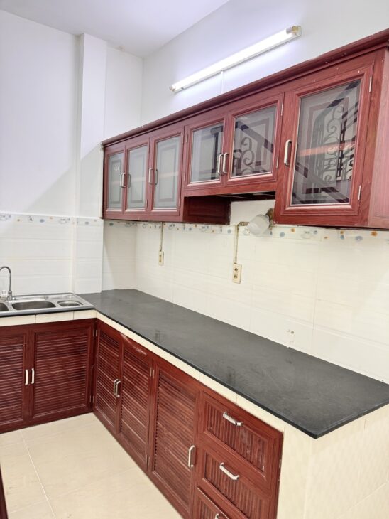 ????NHÀ ÂU DƯƠNG LÂN QUẬN 8 – 2 TẦNG MỚI ĐẸP Ở NGAY – HẺM 3 GÁC RỘNG CÁCH Ô TÔ CHỈ VÀI BƯỚC CHÂN