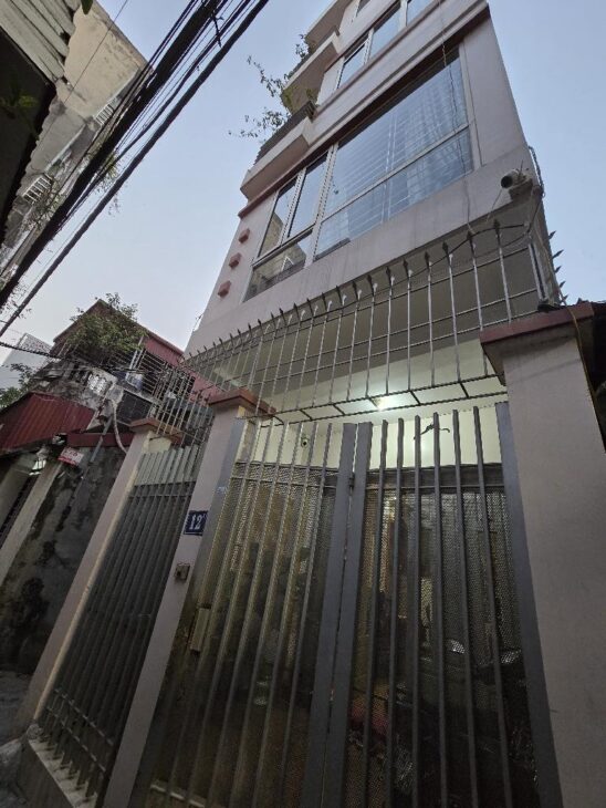 Bán nhà đẹp Nguyễn Sơn – Ô tô- Gần phố – 60m2- 10,2 tỷ ( Thương Lượng)