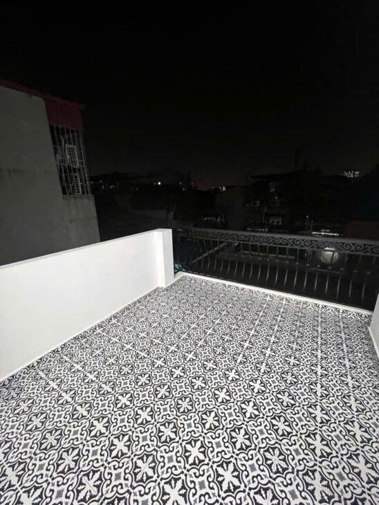 Bán nhà Phố Hào Nam, 5 Tầng Thang Máy, Gần Mặt Phố, 37mx5T, Giá: 8.5 Tỷ, Lh: 0396935190.