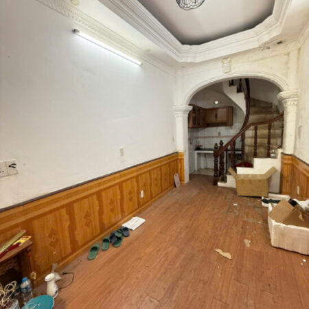 Hiếm, bán nhà riêng nguyên căn Phố Minh Khai, 22m2, 4 tầng, 2 ngủ, dân xây, giá 4.350 tỷ