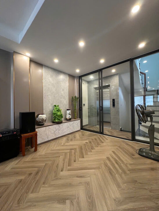 Giá tốt! Bán nhà Vũ Trọng Phụng, Ngụy Như Kon Tum, 36m2, nhỉnh 7 tỷ, ngõ nông, đẹp, ở ngay