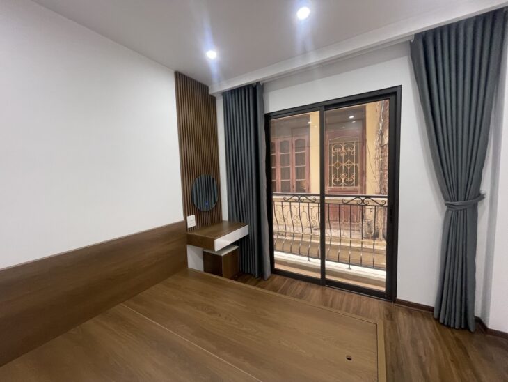 CỰC HIẾM HÓT CHÍNH CHỦ CẦN TIỀN BÁN GẤP CĂN NHÀ PHỐ ĐẠI CÁT QUẬN BẮC TỪ LIÊM 36 m2 x5 TẦNG THANG