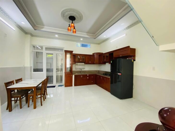 Chỉ còn 1 căn, 5.5x15m, 2 tầng, Huỳnh Tấn Phát, 4.9 tỷ