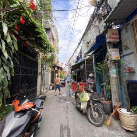 Nhà 3 tầng, 72,5m2, Dòng tiền 120triệu/năm, 102 Huỳnh Tấn Phát, Tân Thuận Tây, Quận