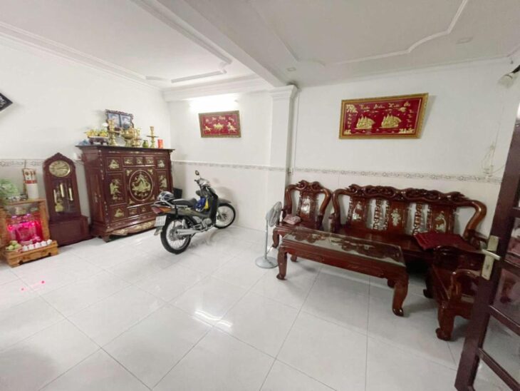 MẶT TIỀN DƯƠNG BÁ TRẠC Q8 – 4 TẦNG BTCT – XE HƠI NGỦ TRONG NHÀ – 12 TỶ – 0399833339