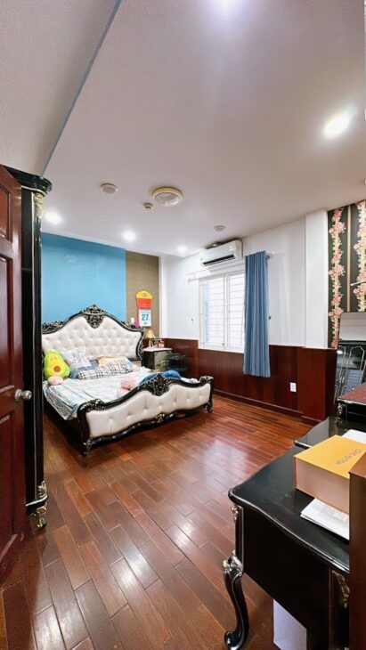 Biệt thự ngang khủng 7m, 3 tầng, 137m2, Khu dân cư Tân Thuận, P. Phú Thuận Quận 7, Gía 17