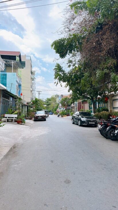 Biệt thự ngang khủng 7m, 3 tầng, 137m2, Khu dân cư Tân Thuận, P. Phú Thuận Quận 7, Gía 17