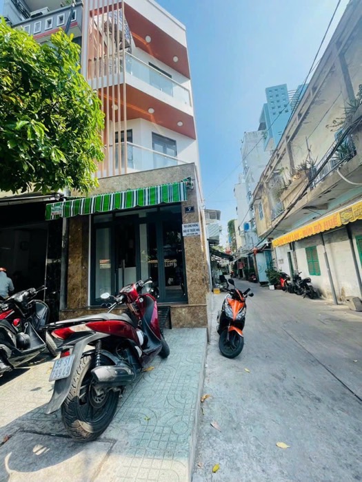 BIỆT THỰ LÔ GÓC 2 MẶT TIỀN – 140M² – 14.5 TỶ – ĐƯỜNG SỐ 7, P7, Q8 – KDC BÌNH ĐIỀN