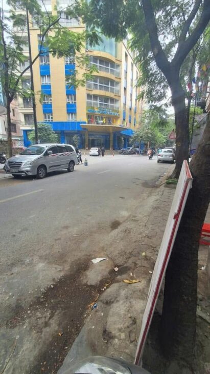DỊCH VỌNG HẬU – CẦU GIẤY- 41M2- GẦN Ô TÔ- NGÕ THÔNG – KINH DOANH – HƠN 8 TỶ