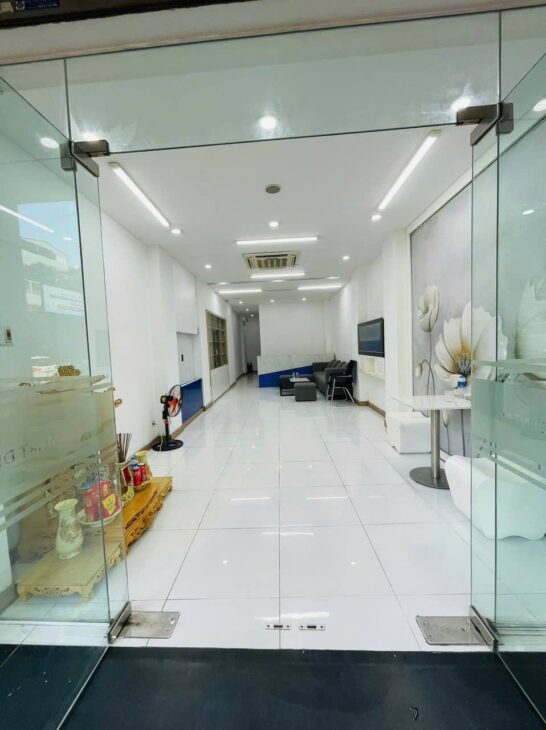 GIẢNG VÕ – ĐỐNG ĐA KINH DOANH ĐA DẠNG – Ô TÔ TRÁNH- VỈA HÈ ĐÁ BÓNG – HƠN 28 TỶ