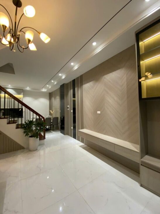 QUAN HOA – CẦU GIẤY – MT 5,1M- NGÕ NÔNG – FULL NỘI THẤT- Ở NGAY – NHỈNH 10 TỶ