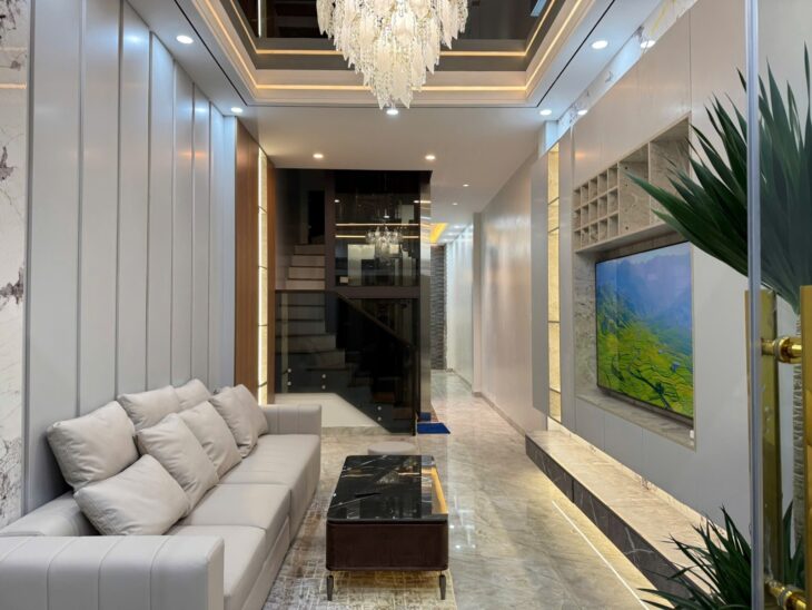 TÂY SƠN – ĐỐNG ĐA – 10M RA Ô TÔ- THANG MÁY – NỘI THẤT ĐẲNG CẤP – HƠN 14 TỶ