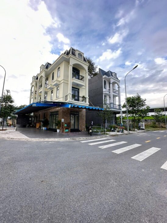 Đất Phú Chánh Thành Phố TÂN UYÊN Kẹt tiền bán đất trả nợ, Giá ra đi của em nó là 1 tỷ 450 triệu