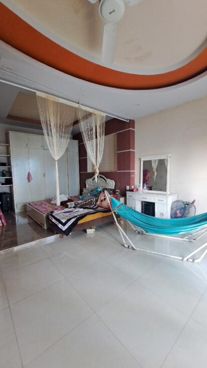 HIẾM. Căn góc 2 mặt tiền đường số, ngang 7m, 117m2, 3 tầng, Phường Tân Quy Quận 7-Gía 35