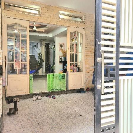 CHỈ 9.2 TỶ, [P3Q8], Ô TÔ ĐỖ CỬA – TẶNG FULL NỘI THẤT & CÂY CẢNH; DIỆN TÍCH 86M2 NGANG 5M.