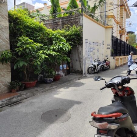 Đất mặt ngõ 727 Ngô Gia Tư, 100m, Giá 45 tr/m ô.tô qua lại, thông Lê Hồng Phong