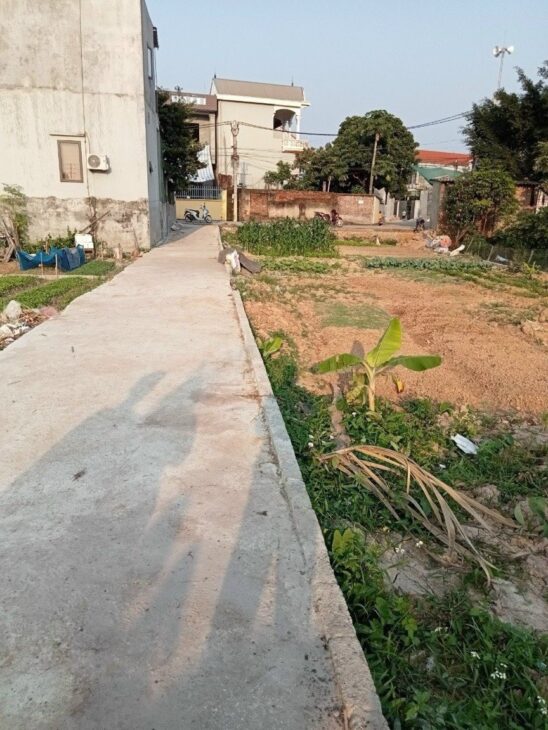 cc cần bán 70m tốt động đường ô tô giá hơn tỷ