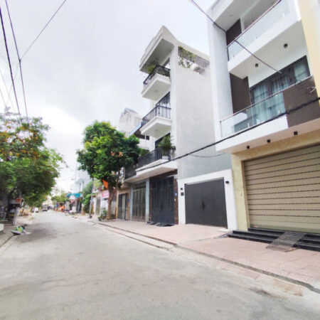 Nhà phân lô Thiên Lôi, 80m 3.5 tầng, đường 12m, độc lập dân xây, Giá 6 tỉ, gần ngã 4 Phúc Tăng