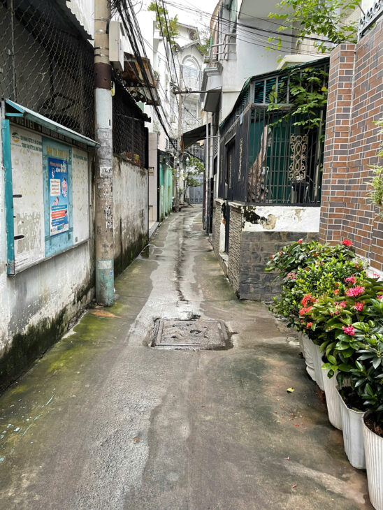 Nhà XVNT, Quận Bình Thạnh, nở hậu nhẹ, ngang 4.2m, giá chỉ 4,2 tỷ.