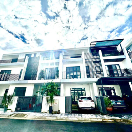 BÁN NHÀ 3 TẦNG DỰ ÁN SKY GARDEN…TRẦN THÁI TÔNG…THUỶ XUÂN…TP HUẾ