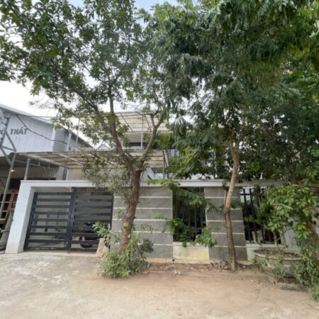 Bán nhanh biệt thự siêu đẹp Phạm Văn Đồng , Phú Thượng được gia chủ xây kiên cố