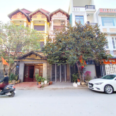 Nhà mặt đường Tô Vũ – 193 Văn Cao, 83m 4 tầng, đường 13m, Giá 7.5 tỉ Nhà mặt đường Tô Vũ – 193 Văn Cao, 83m 4 tầng, đường 13m, Giá 7.5 tỉ